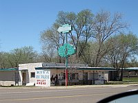 USA - Tucumcari NM - Abandoned Trading Post &  Sign (21 Apr 2009)